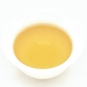 牡丹王（餅茶）の色味
