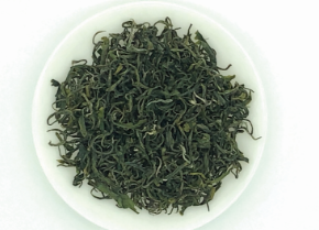 都伨緑茶の茶葉